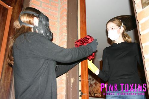 Whisper Abducts Scarlett