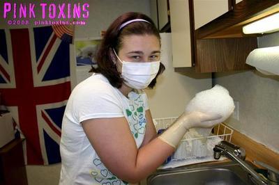 Mystery Does Dishes