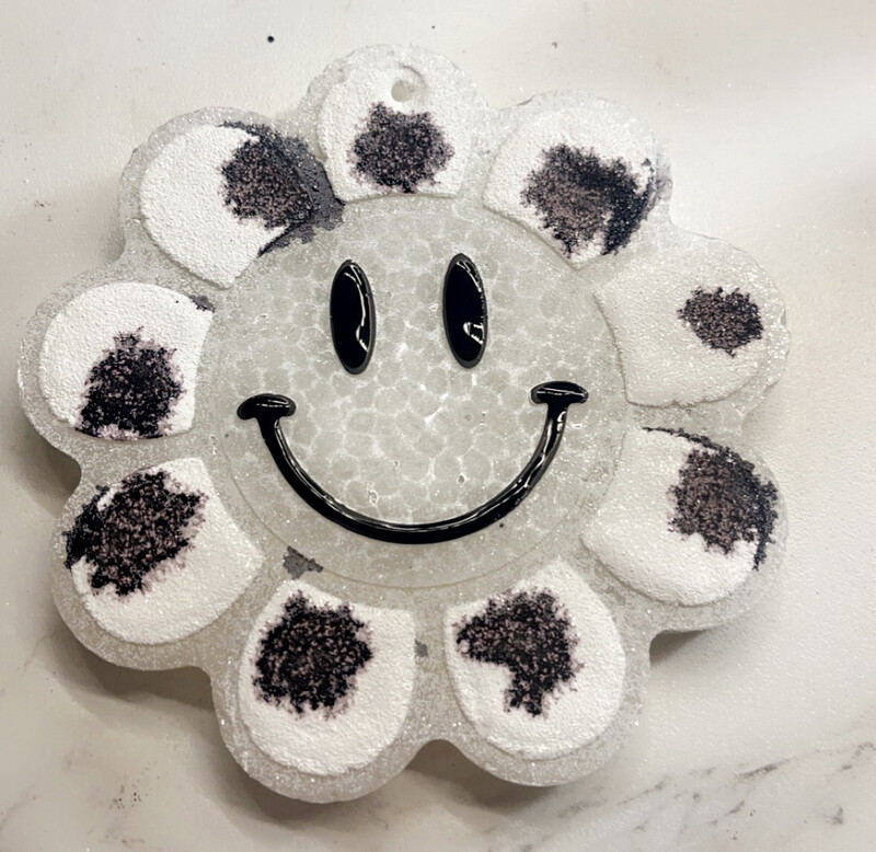 Flower Smiley Freshie