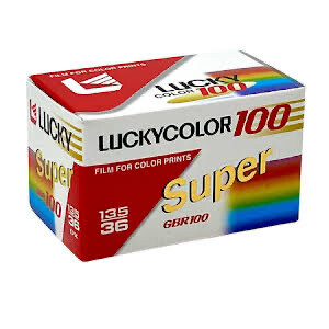 Lucky Super Color 100 Expired (24 exposures)