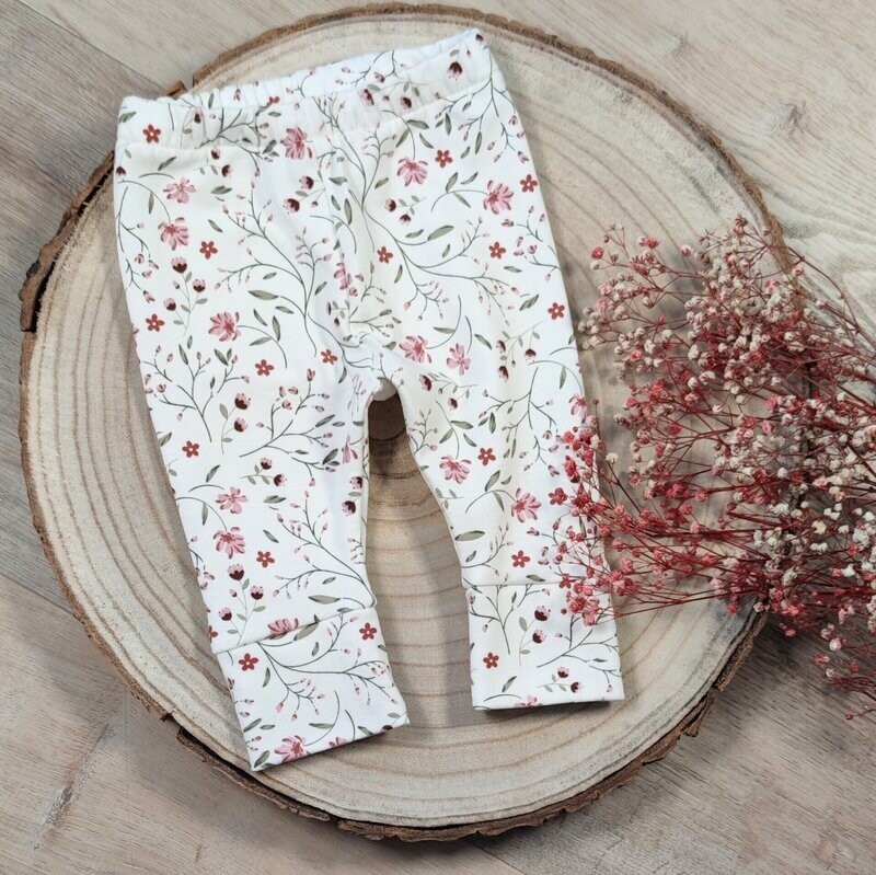 (Sofortkauf) Leggings - kleine rosa Blüte - Gr. 110/116