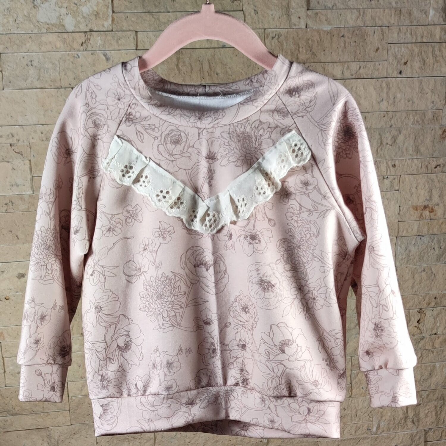Raglan French Terry mit Volant - Nude-Rose Flowers