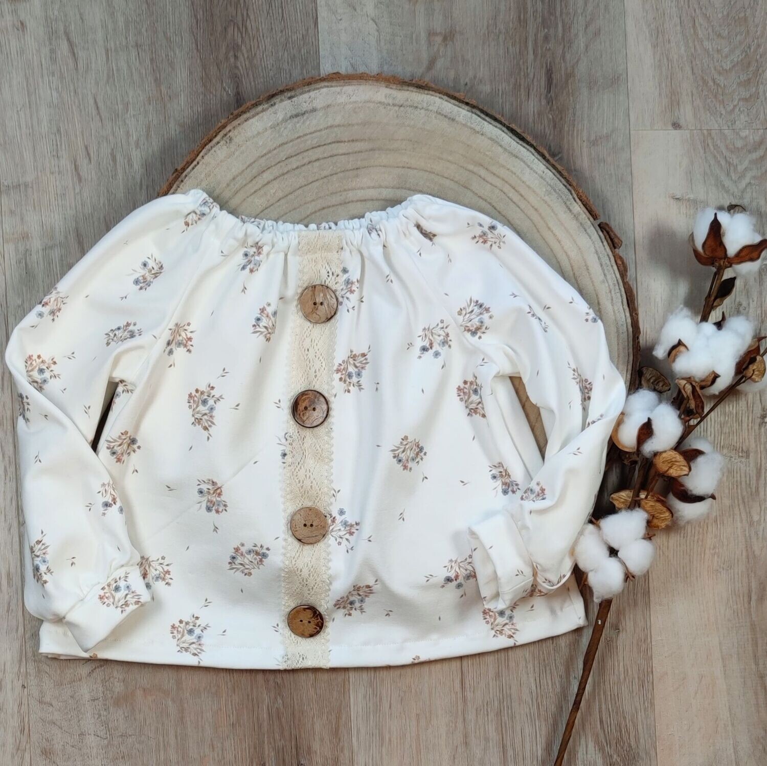 Bluse - kleiner Blumenstrauß