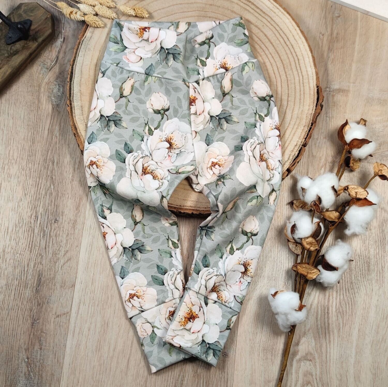 Leggings - Rosen Creme auf Seegrün