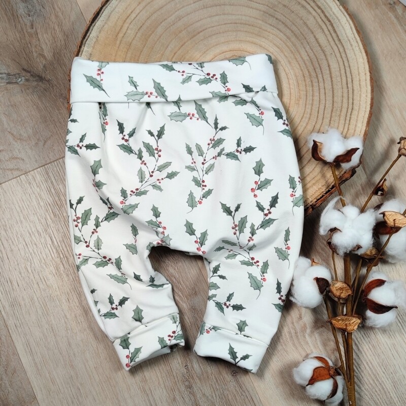 Pants  French Terry Holly Berry