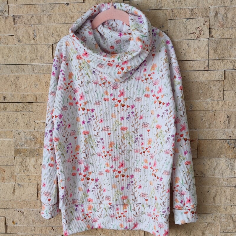 Oversized Rollkragen Pullover - Wild Flowers 