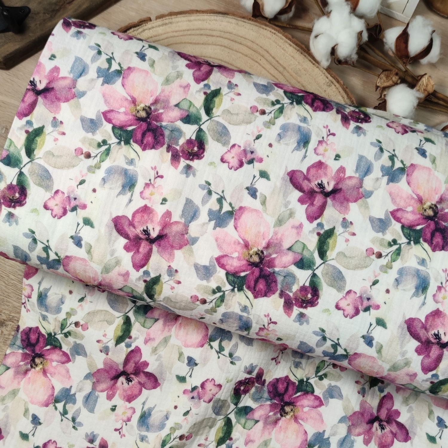 Musselin Shorts - Aquarellblüte Lila