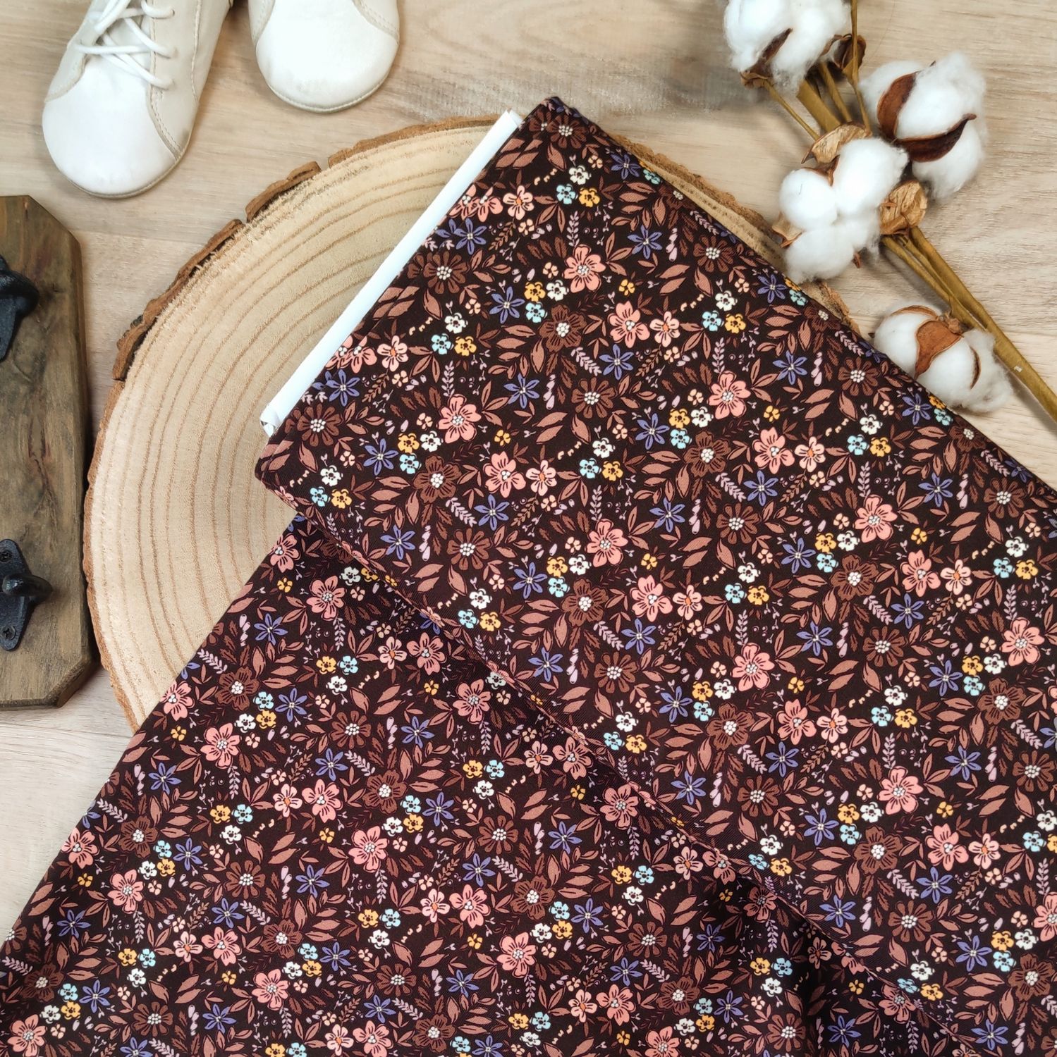 Jersey Pullover mit Volant - Retro Blümchen Braun 