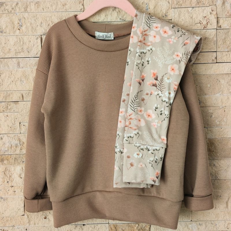Set: Waffelstrick Pullover Kakao & Rib Hose Blumenwiese Taupe