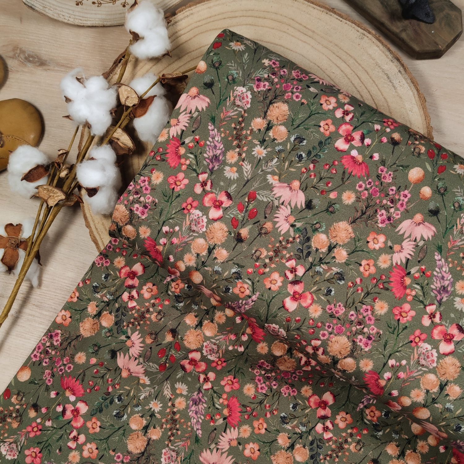 Kleid kurzärmelig - Blumenwiese Olivgrün 