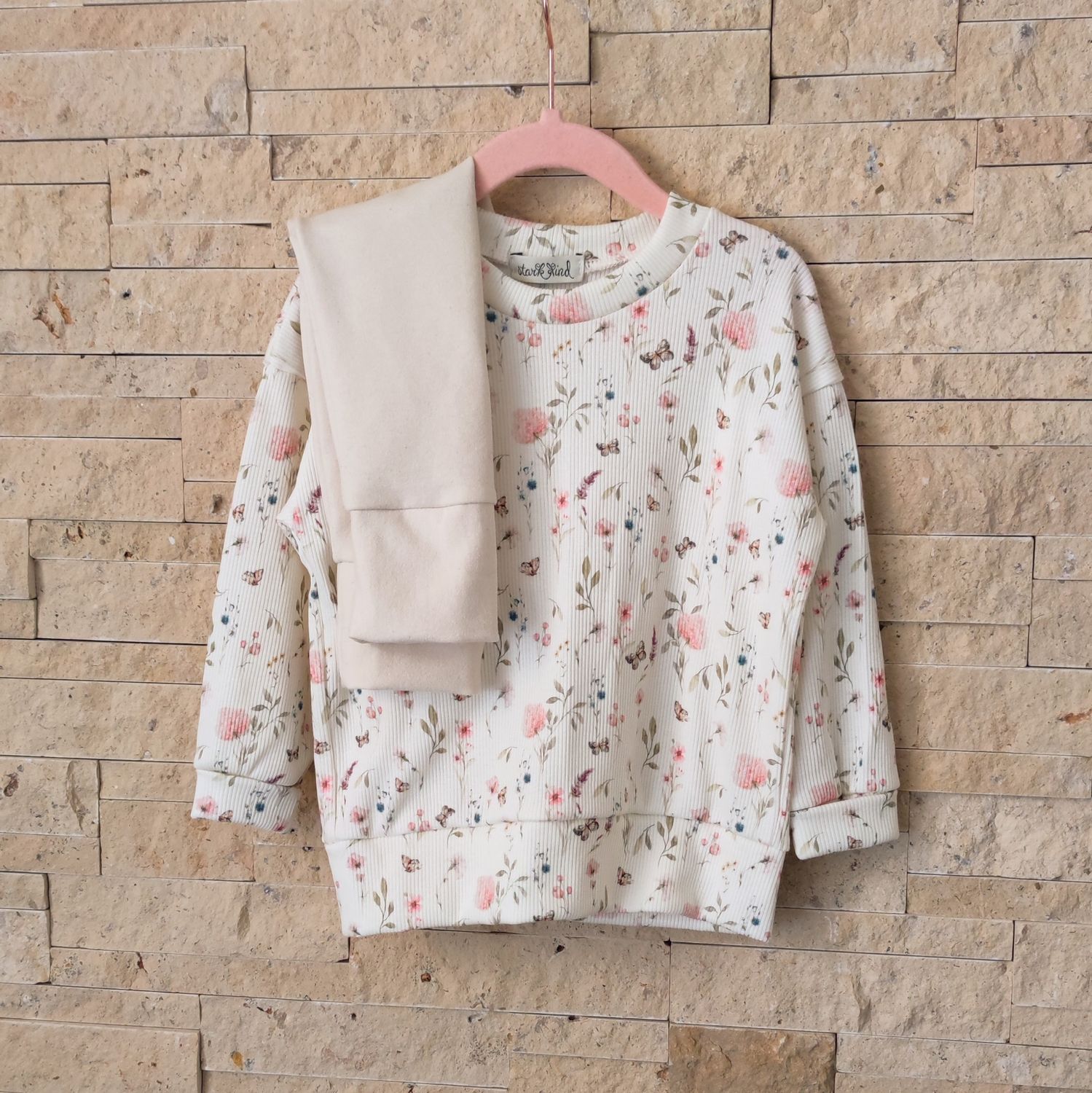 Set: Rib Jersey Pullover Frühlingswiese Rosa & Hose Natur