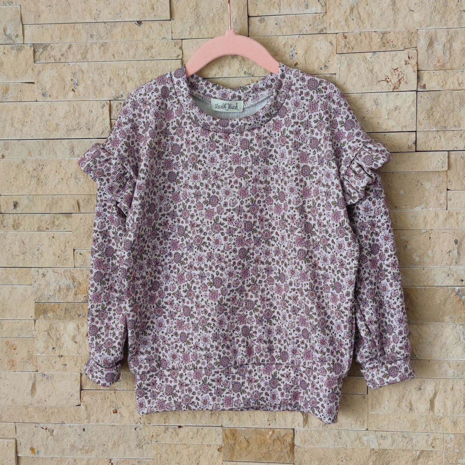 Rib Jersey Pullover mit Volant - Blümchen Flieder 