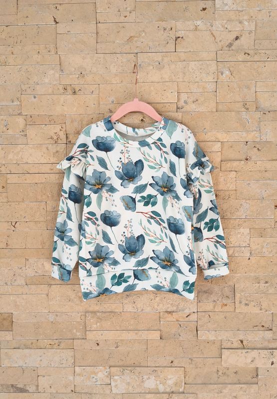 (Sofortkauf) Pullover Rib Jersey mit Volant - Blue Flowers - Gr. 98/104