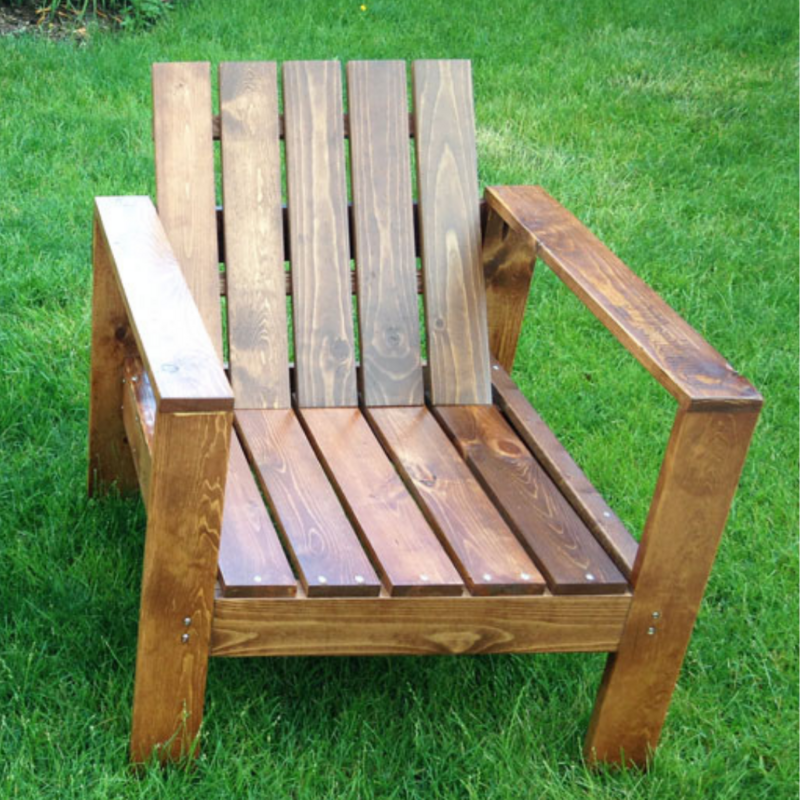 Modern outdoor lounge chair