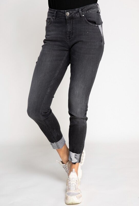 Nova Jeans