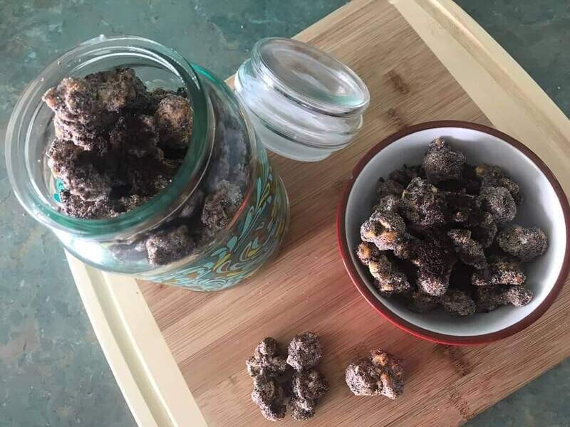 Oreo cookie