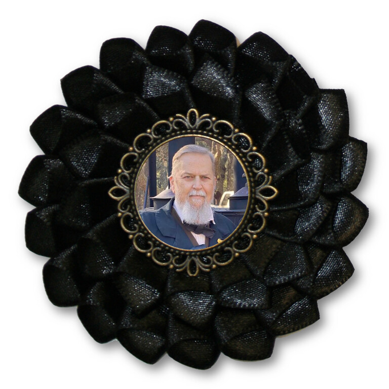 Chaplain Alan Farley Mourning Cockade