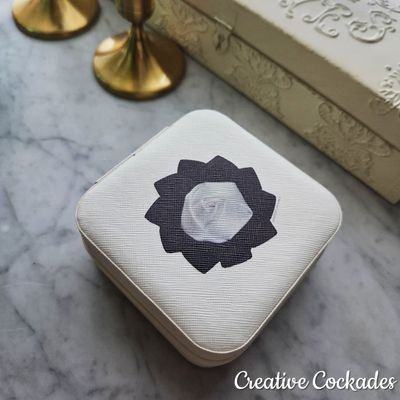 Restoration Rose Jewelry Travel Case