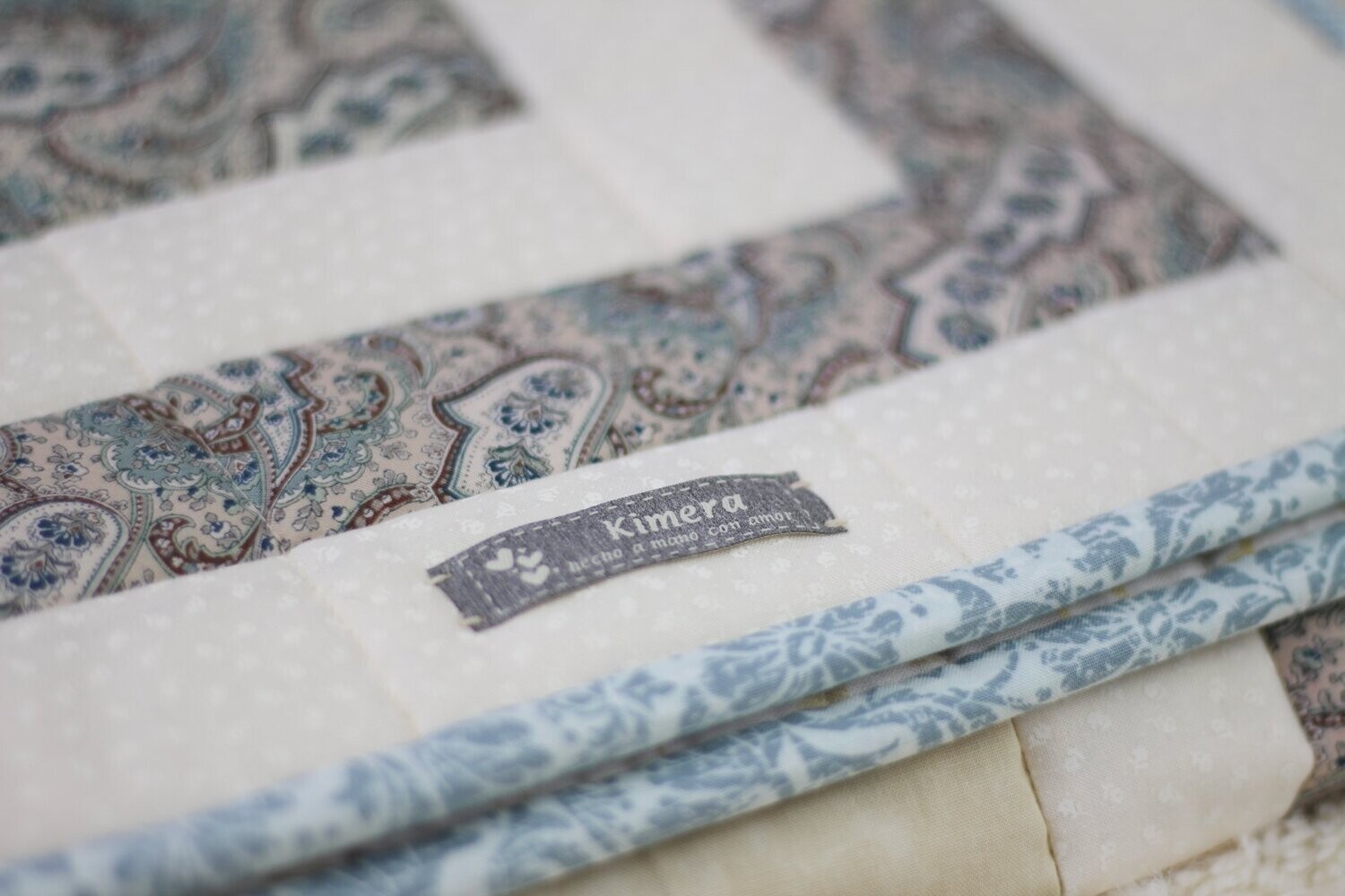 PATCHWORK QUILT - Colcha de retazos