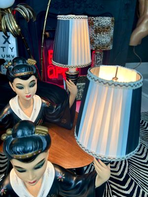 Mid Century 1960's Nieri Double Bulb Wall Mounted/Table Top Geisha