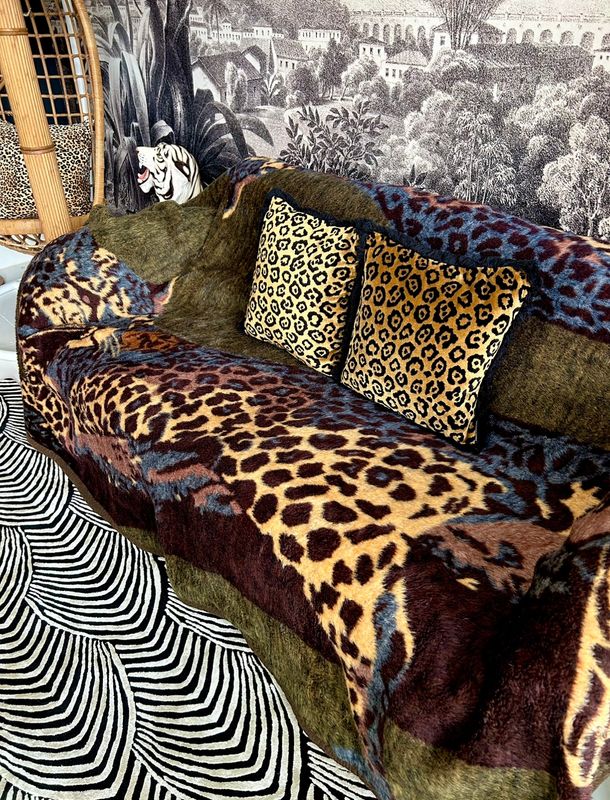 Wild Decor Double Leopard 1970’s Reversible Design Sofa Throw Bedspread 92”x87”