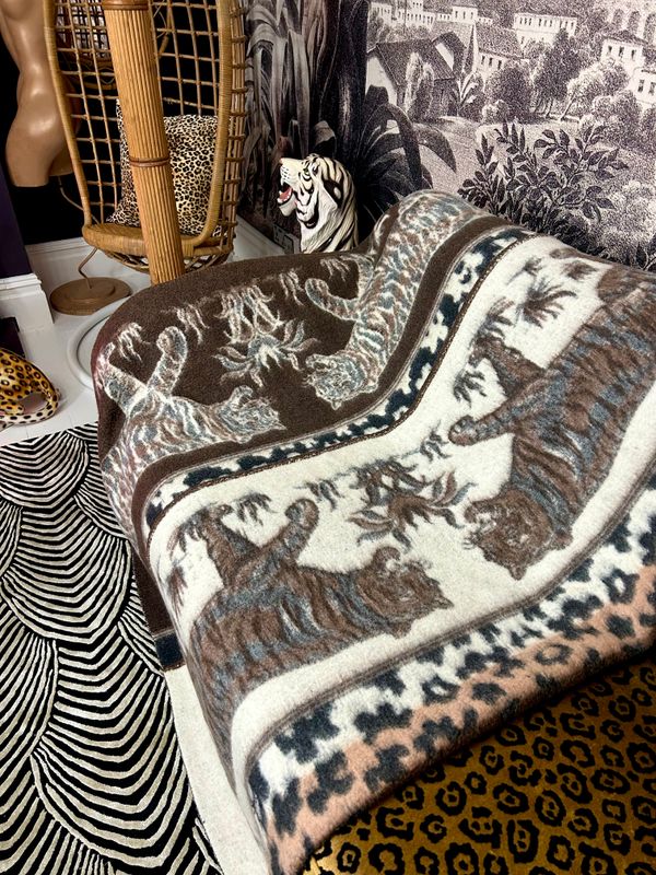 Vintage 1970’s Fruto Del Telar REVERSIBLE Tigers Leopard Print Heavy Wool Blanket Throw Rug