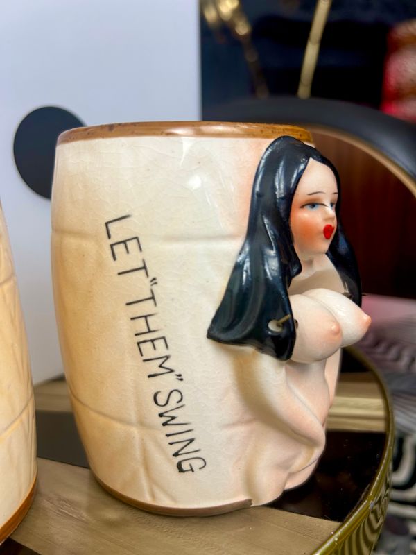 1960s Pin Up Erotic Risqué Pottery Nodder Barware ‘Let Them Swing’