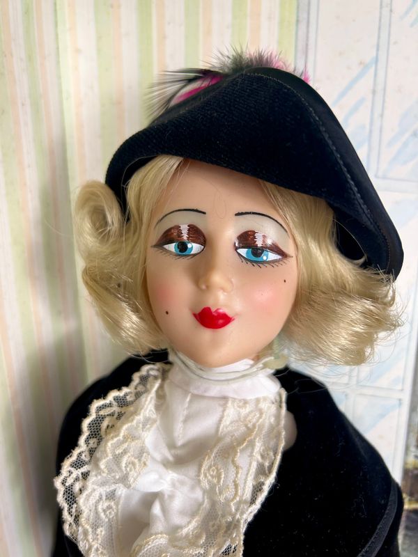 ‘Flossie’ 1920’s/30’s Style Collection Large 26” Boudoir Doll Nouvelle Vogue