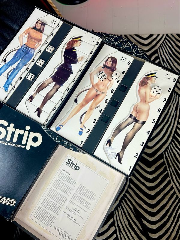 1980’s STRIP Pin Up Saucy Teasing Dice Game Complete Box Set