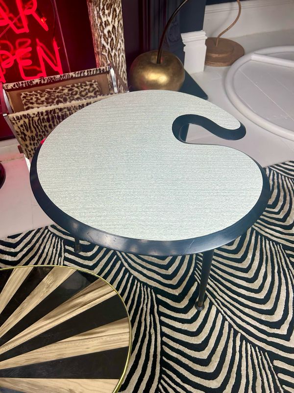 Mid Century Atomic Artist Palette Dansette Tripod Leg Large Coffee Table