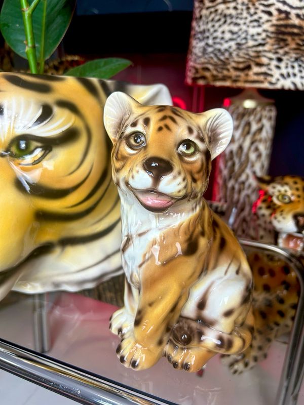 Mid Century Hollywood Regency 1970’s Ceramic Cutie Small Table Top Tiger Cub 8.5”