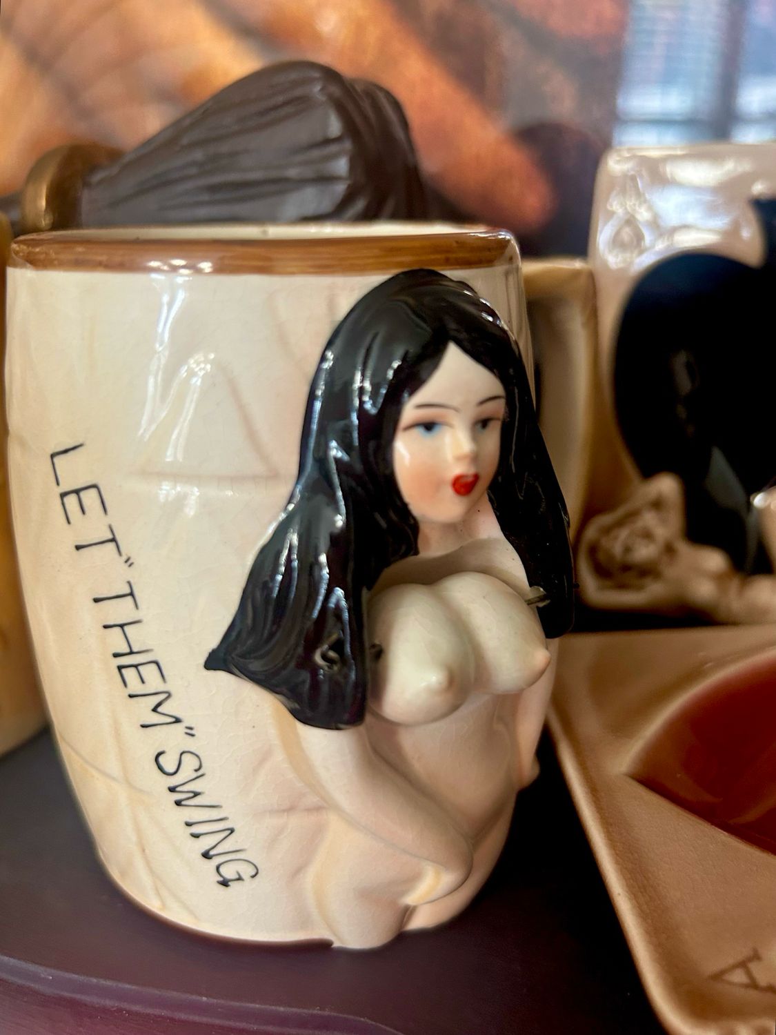 1960s Pin Up Erotic Risqué Kitsch Pottery Nodder Barware Tankard Japan ‘Let Them Swing’