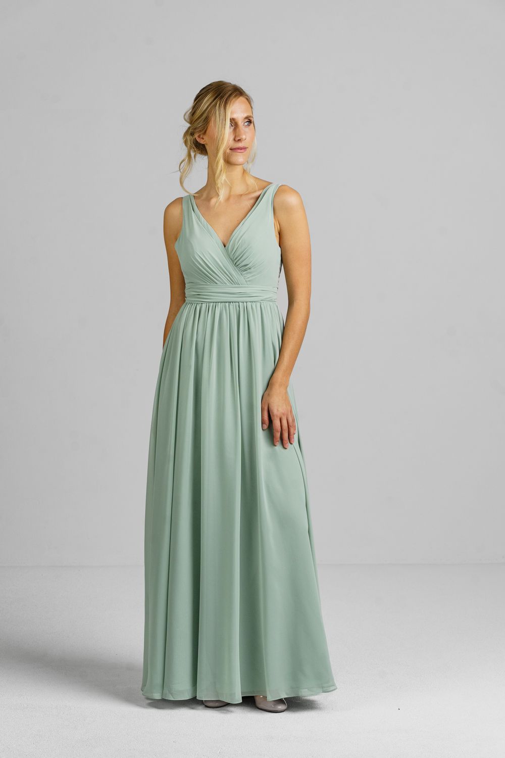 Abendkleid Brautjungfernkleid Abendkleid „Jade“ salbeigrün mit Chiffonrock