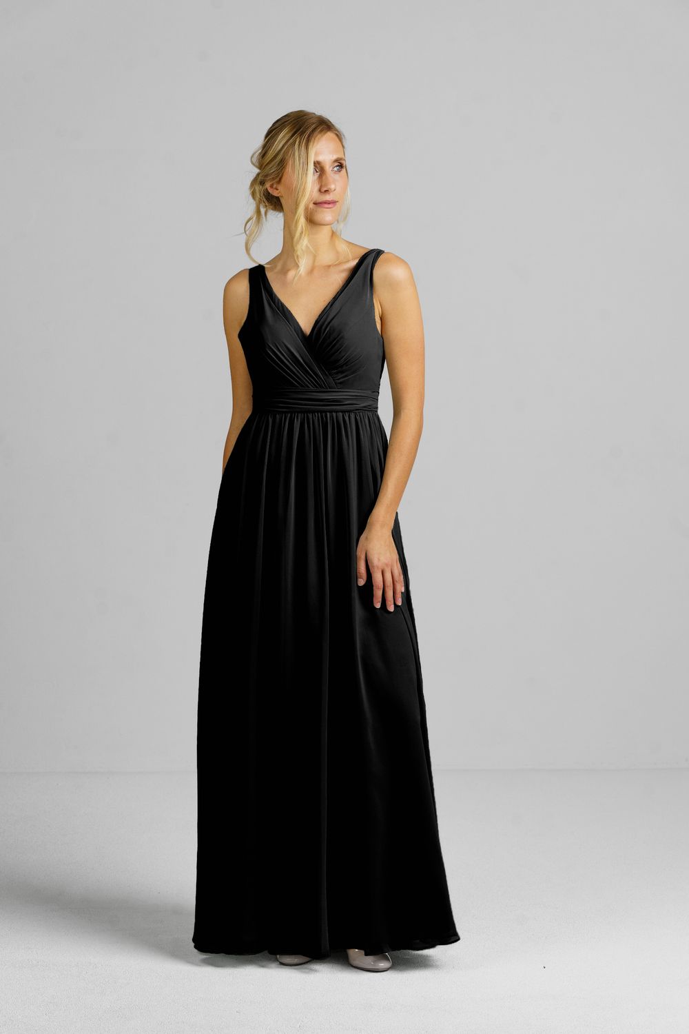 Abendkleid „Jade“ schwarz mit Chiffonrock