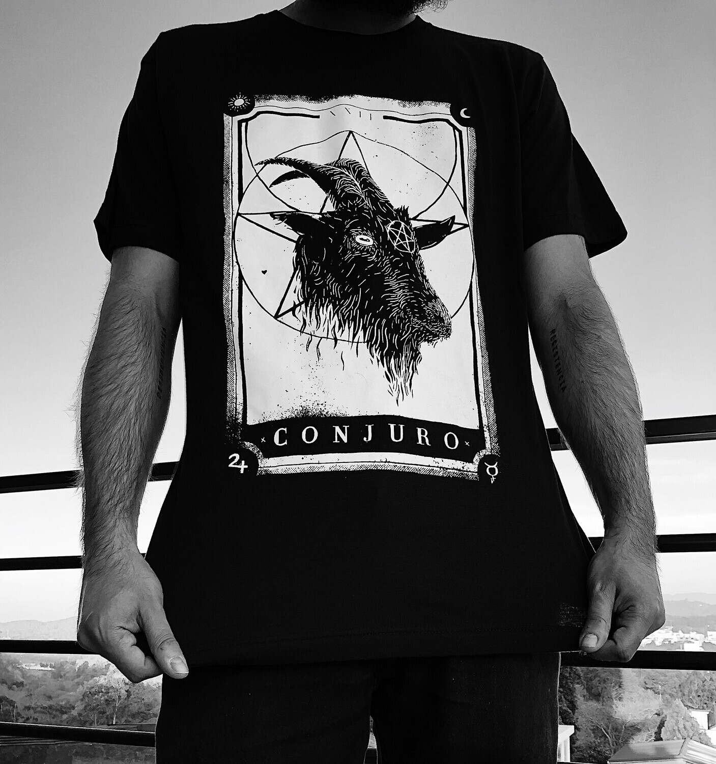 T-shirt Black Phillip Conjuro
