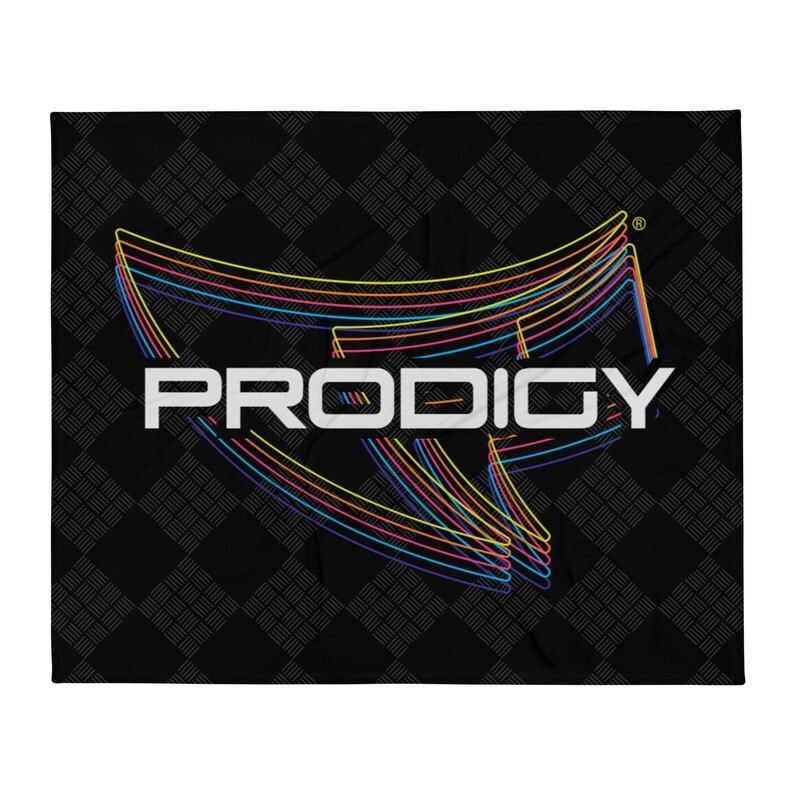 Throw Blanket (Rainbow Reverberations) Throw Blanket (Rainbow Reverberations)