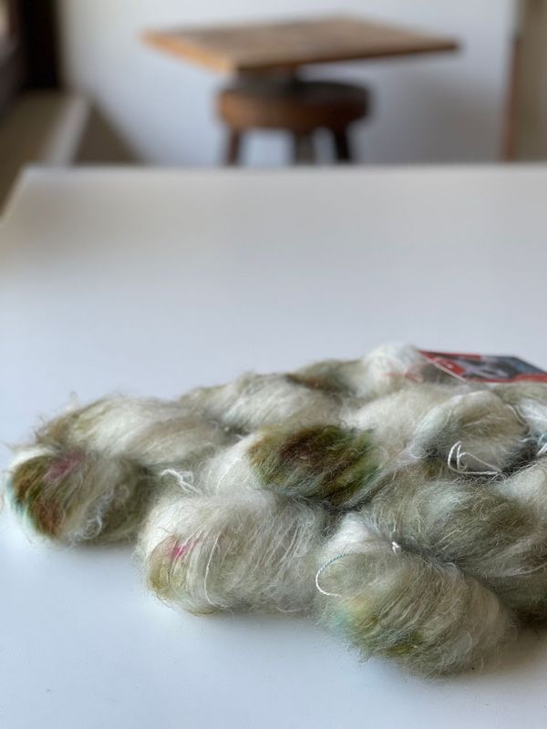 300g Kuschelmonster, 200m/100g 300g Kuschelmonster, 200m/100g