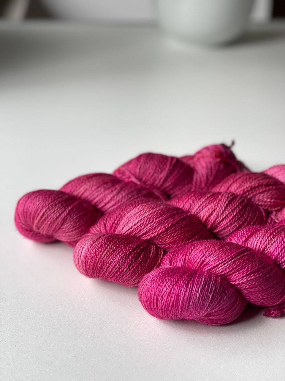 300g Unglaublicher Merino LUXUS, edles Merino-Seide-Kaschmir-Garn, 400m/100g