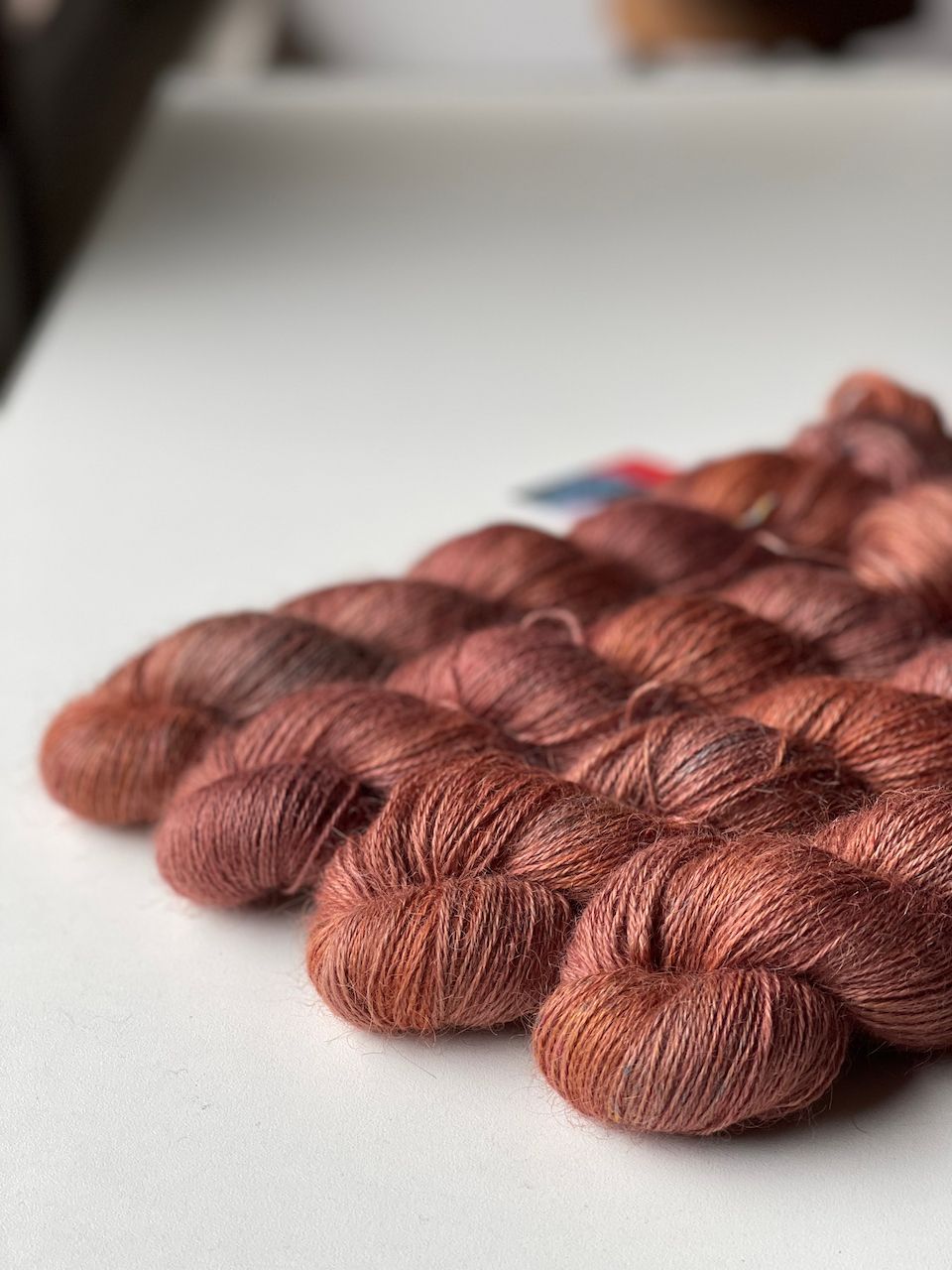 Neues Garn: 400g Wensleydale Luxus, 425m/100g Neues Garn: 400g Wensleydale Luxus, 425m/100g