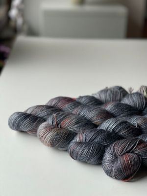 400g BlauGesicht LUXUS, edles BFL-Seide-Kaschmir-Garn 400m/100g 400g BlauGesicht LUXUS, edles BFL-Seide-Kaschmir-Garn 400m/100g