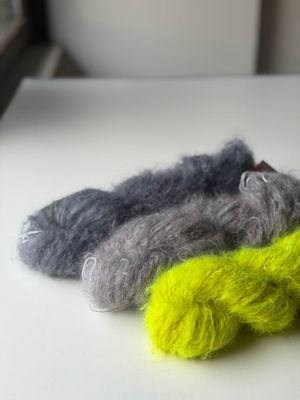 300g Kuschelmonster, 200m/100g 300g Kuschelmonster, 200m/100g