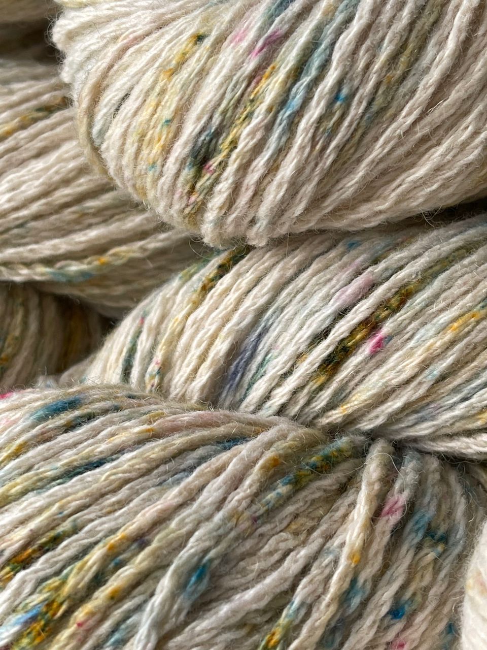 edle Rarität: 560g reines fettes Kaschmirgarn, 190m/100g, edle Rarität: 560g reines fettes Kaschmirgarn, 190m/100g,