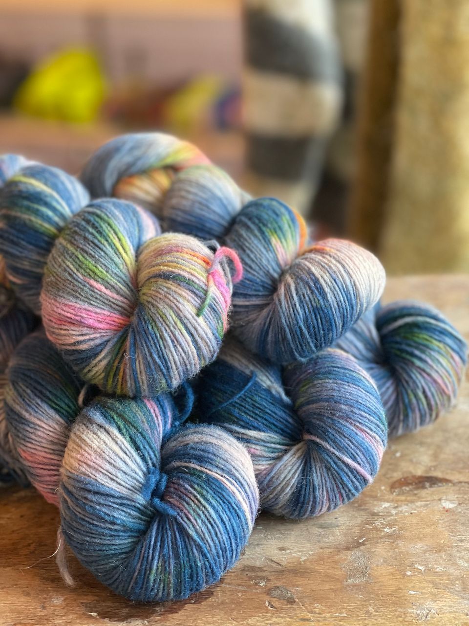 Neu: 500g Rheingold Single 300, Farbverlauf von sehr bunt zu weniger bunt