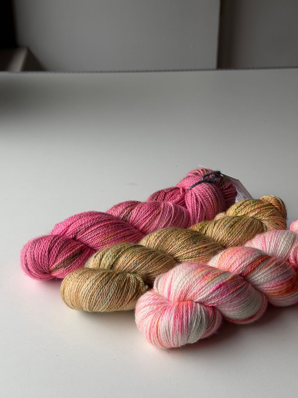 300g Unglaublicher Merino LUXUS, edles Merino-Seide-Kaschmir-Garn, 400m/100g