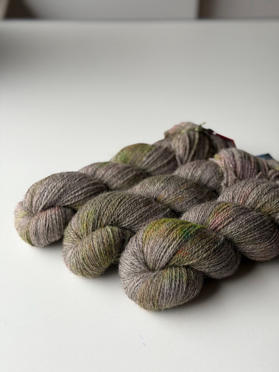 300g Harvest Hues 4ply, John Arbon, 400m/100g