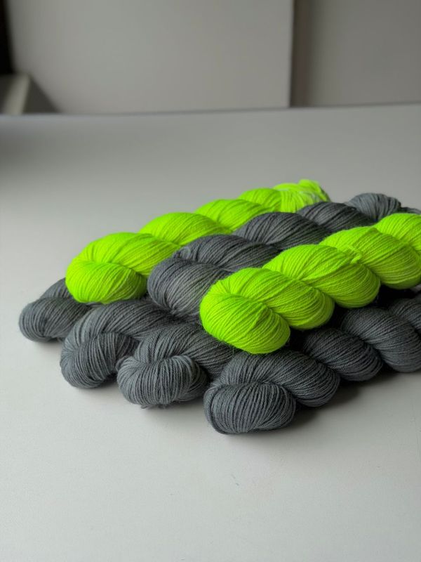 700g Dickes BlauGesicht, 225m/100g 700g Dickes BlauGesicht, 225m/100g