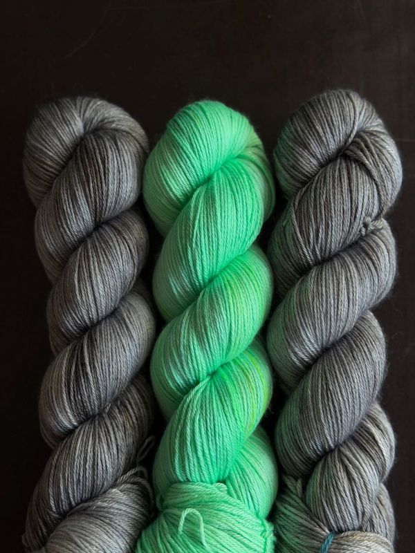 300g für kleine Größen vom Sashiko Tee von Elenor Mortensen