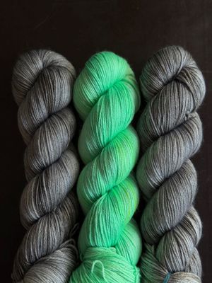 300g für kleine Größen vom Sashiko Tee von Elenor Mortensen