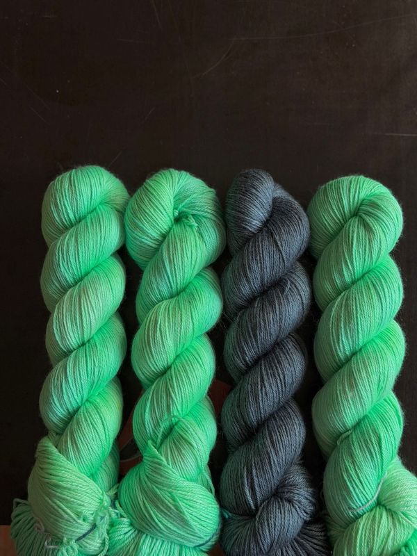 400g für größere Größen vom Sashiko Tee von Elenor Mortensen