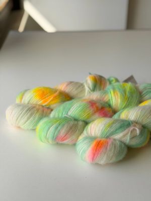 Neues Garn: 300g  Alpaka im Schlafrock , 300m/100g